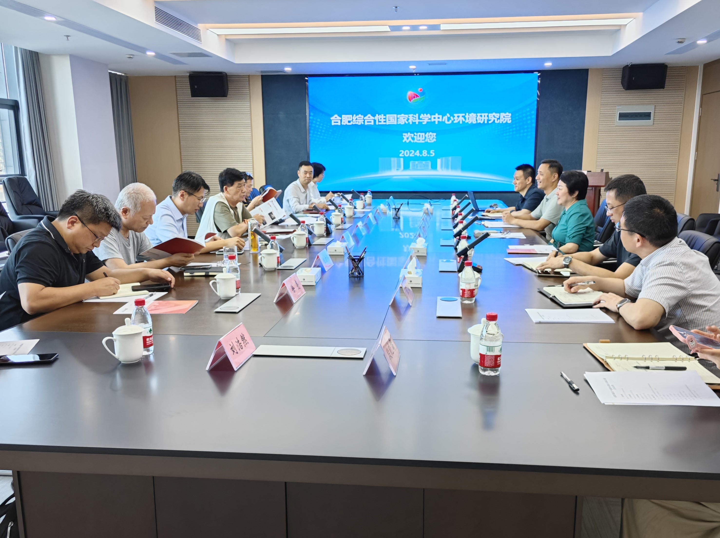 现场照片.jpg 现场照片.jpg